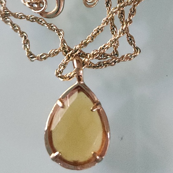 Kendra Scott Kiri Citrine and Gold necklace, preloved - Picture 3 of 6